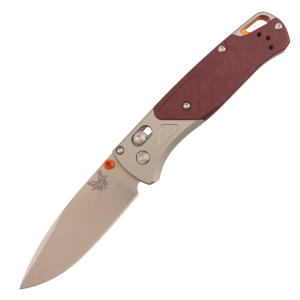 Нож Benchmade Bugout, S90V, Gray/Redstone Aluminum & Richlite Handle, 535-09