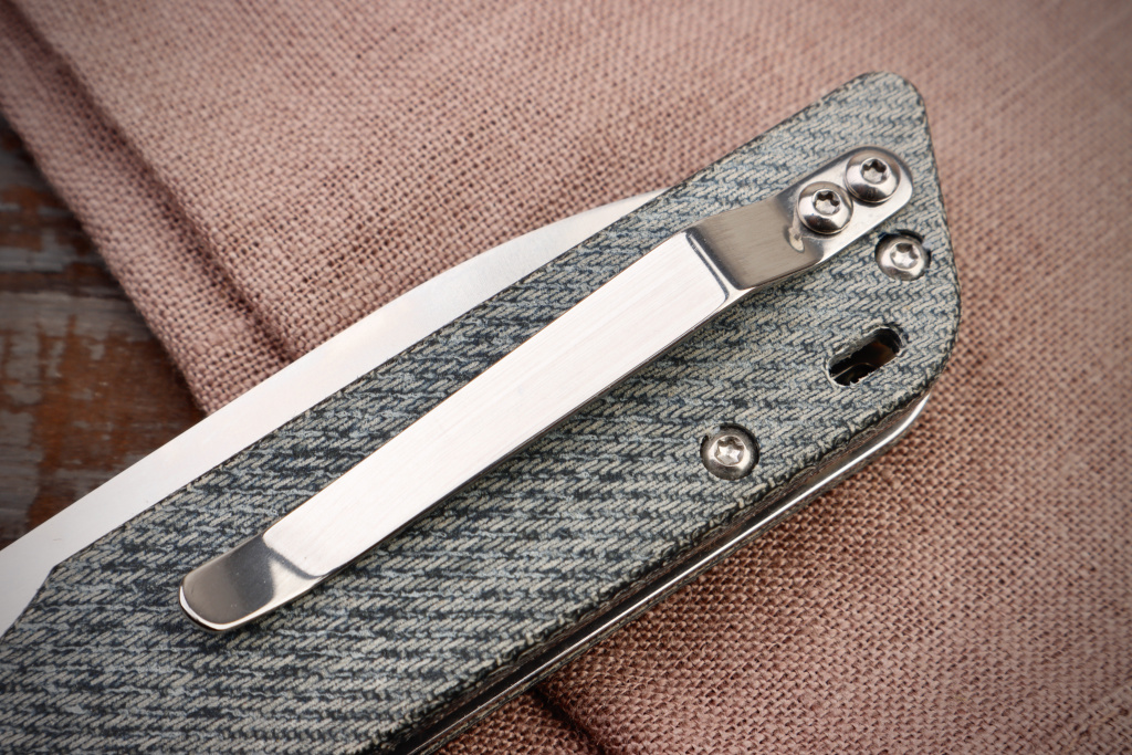 parrot5.jpeg 0893A74F-90E3-41CA-8771-2B37AE38B6D0_1_201_a.jpeg