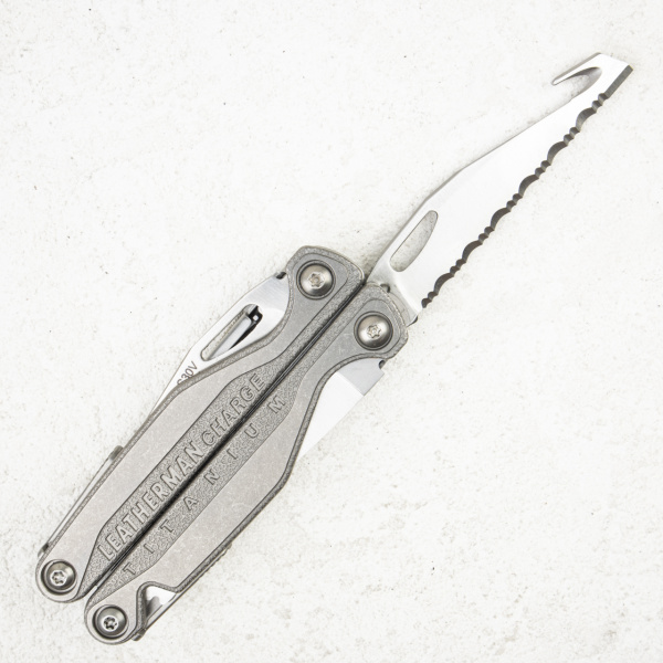 Мультитул Leatherman Charge Plus TTi 832528 - купить в интернет-магазине Blademan