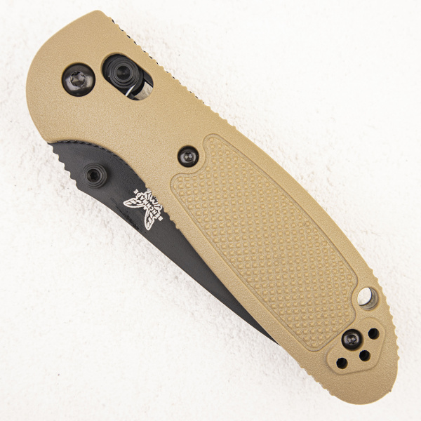 Нож Benchmade 557BKSN Mini-Griptilian Tanto Black Plain, Sand