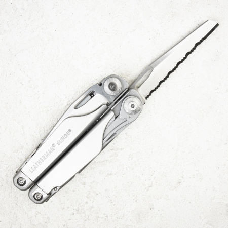 Мультитул Leatherman Surge 830158 - купить в интернет-магазине Blademan