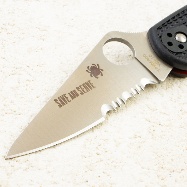 Нож Spyderco Delica 4 Thin Red Line, VG-10, FRN Black, C11FPSBKRD
