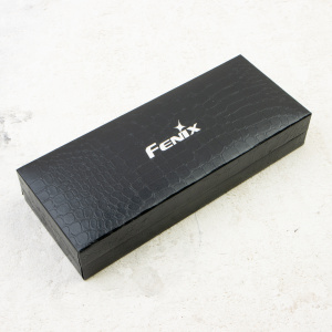 Набор Fenix: Тактическая ручка T5Ti и Фонарь F15