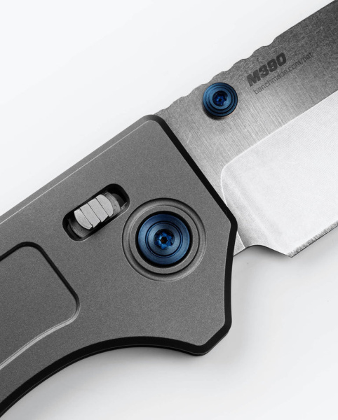 Нож Benchmade Narrows, M390, Gray Titanium Handle, 748