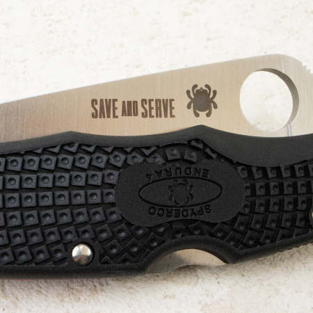 Нож Spyderco Endura 4 Thin Red Line, VG-10, FRN Black, C10FPSBKRD Нож Spyderco Endura 4 Thin Red Line, VG-10, FRN Black, C10FPSBKRD