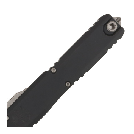 Нож Microtech Ultratech ZBP Gen III Tanto, Apocalyptic, M390, Aluminum Black, 1123-10 AP — рукоять — крупный план