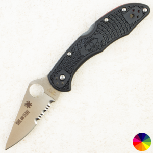 Нож Spyderco Delica 4 Thin Red Line, VG-10, FRN Black, C11FPSBKRD Нож Spyderco Delica 4 Thin Red Line, VG-10, FRN Black, C11FPSBKRD