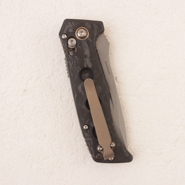 Нож Benchmade Mini Auto Adamas, MagnaCut, Marbled Carbon Fiber Handle, 2730-03
