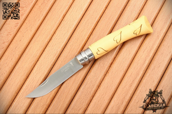 Нож Opinel №7 Nature, Нержавеющая сталь, Самшит, Гравировка сердца - купить в интернет-магазине Blademan