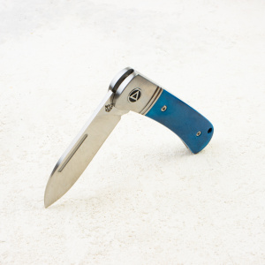 Нож QSP Hedgehog Spearpoint, Satin 14C28N, Bone Blue, QS142SP-D Нож QSP Hedgehog Spearpoint, Satin 14C28N, Bone Blue, QS142SP-D
