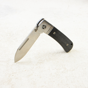 Нож QSP Hedgehog Spearpoint, Satin 14C28N, Micarta Black, QS142SP-A Нож QSP Hedgehog Spearpoint, Satin 14C28N, Micarta Black, QS142SP-A