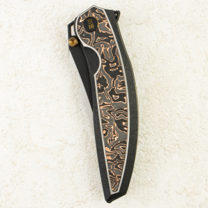 Нож WE Knife Quinseris, Satin M390, Titanium Black with Carbon Copper Inlay Handle, WE23093-1 Нож WE Knife Quinseris, Satin M390, Titanium Black with Carbon Copper Inlay Handle, WE23093-1