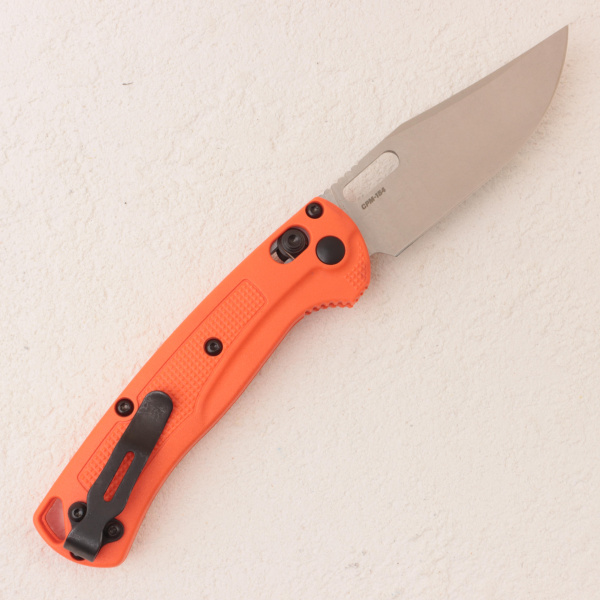 Нож Benchmade Mini Taggedout, 154CM, Orange Grivory Handle, 15533