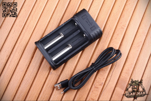 Зарядное устройство Fenix ARE-X2 - купить в интернет-магазине Blademan