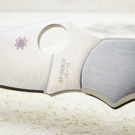 Нож Spyderco Dragonfly, VG-10, Stainless Steel, C28P Нож Spyderco Dragonfly, VG-10, Stainless Steel, C28P