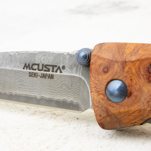Нож Mcusta Basic, Дерево Айвы, MC-0016D Нож Mcusta Basic, Дерево Айвы, MC-0016D