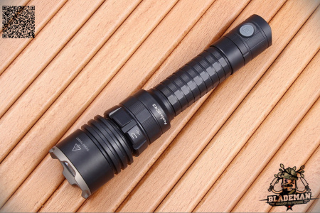 Фонарь Fenix UC45 Cree XM-L2 (U2) Фонарь Fenix UC45 Cree XM-L2 (U2) - купить в интернет-магазине Blademan