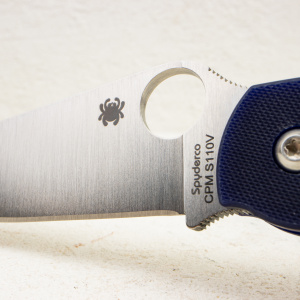 Нож Spyderco Military, CPM S110V, G10 Dark Blue, C36GPDBL Нож Spyderco Military, CPM S110V, G10 Dark Blue, C36GPDBL