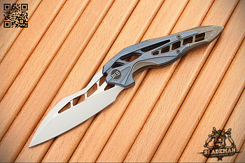 WE Knife Arrakis 906E, Bohler M390, Blue/Brown 6AL4V Titanium