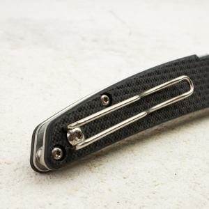 Нож Spyderco Ikuchi, CPM S30V, Carbon Fiber, C242CFP Нож Spyderco Ikuchi, CPM S30V, Carbon Fiber, C242CFP