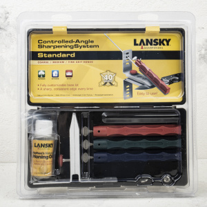 Точильный набор для заточки ножей Lansky Standard #LKC03 Точильный набор для заточки ножей Lansky Standard #LKC03 - купить в интернет-магазине Blademan
