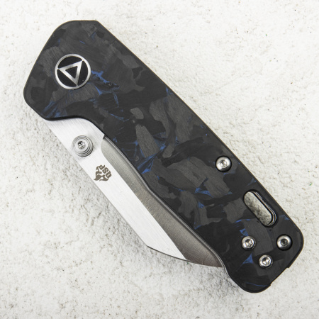 Нож QSP Penguin MINI, 14C28N, Shredded Carbon Fiber Blue - купить в интернет-магазине Blademan