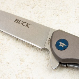 Нож Buck Cavalier, 7Cr, Aluminum/Carbon Fiber Black, 0264GYS-B Нож Buck Cavalier, 7Cr, Aluminum/Carbon Fiber Black, 0264GYS-B