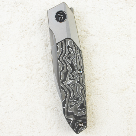 Нож WE Knife Brr15, Stonewashed, M390, Gray Titanium/Carbon Fiber Handle, WE24007-2 Нож WE Knife Brr15, Stonewashed, M390, Gray Titanium/Carbon Fiber Handle, WE24007-2