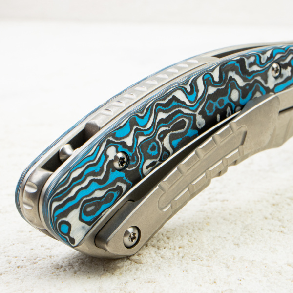 Нож QSP Capybara, M390, Carbon Fiber / Titanium Handle, QS152-A1