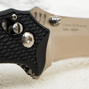 Нож SOG Vulcan Mini Tanto, VG-10, GRN Black, VL-04 Нож SOG Vulcan Mini Tanto, VG-10, GRN Black, VL-04