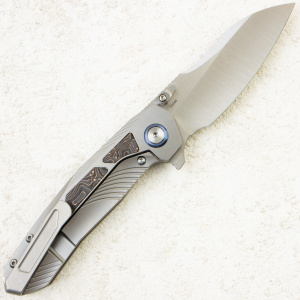 Нож Remette Kestrel, Satin, S35VN, Titanium Gray/Carbon Fiber Handle, RTPO-C Нож Remette Kestrel, Satin, S35VN, Titanium Gray/Carbon Fiber Handle, RTPO-C
