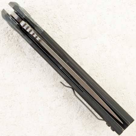 Нож Petrified Fish Deepsea, Satin, K110, Carbon Fiber Handle, PFP05CS Нож Petrified Fish Deepsea, Satin, K110, Carbon Fiber Handle, PFP05CS