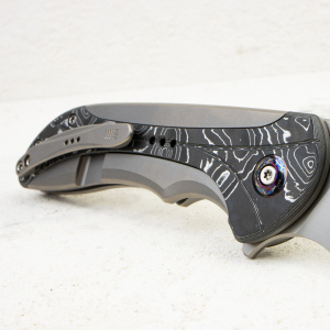 Нож WE Knife Equivik Flipper Knife, CPM 20CV, Titanium & Carbon Fiber Handle, WE23020-1 Нож WE Knife Equivik Flipper Knife, CPM 20CV, Titanium & Carbon Fiber Handle, WE23020-1