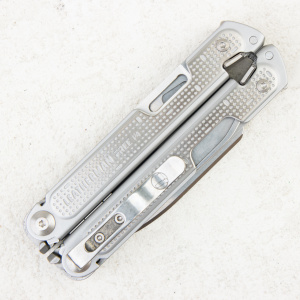 Мультитул Leatherman FREE P4 832642 - купить в интернет-магазине Blademan