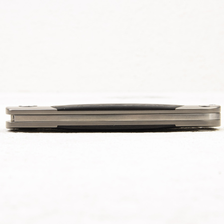 Нож QSP Falcon, Damascus, Titanium/Carbon Нож QSP Falcon, Damascus, Titanium/Carbon - купить в интернет-магазине Blademan