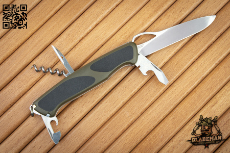 Нож перочинный Victorinox RangerGrip 61 Green/Black - купить в интернет-магазине Blademan