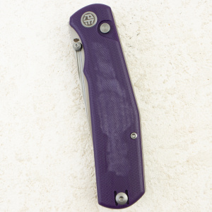 Petrified Fish Lis PFP14PW — выразительный и стильный складной нож формата EDC, сочетающий выразительные цвета и тщательно продуманную механику. Версия с фиолетовой рукоятью из G10 особенно выделяется среди других благодаря необычному оттенку и аккуратной Petrified Fish Lis PFP14PW — выразительный и стильный складной нож формата EDC, сочетающий выразительные цвета и тщательно продуманную механику. Версия с фиолетовой рукоятью из G10 особенно выделяется среди других благодаря необычному оттенку и аккуратной