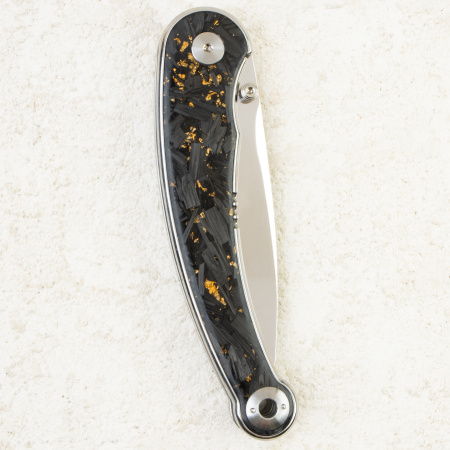 Нож QSP Dolphin, Mirror 14C28N, Carbon Fiber Black with Gold, QS161-A Нож QSP Dolphin, Mirror 14C28N, Carbon Fiber Black with Gold, QS161-A