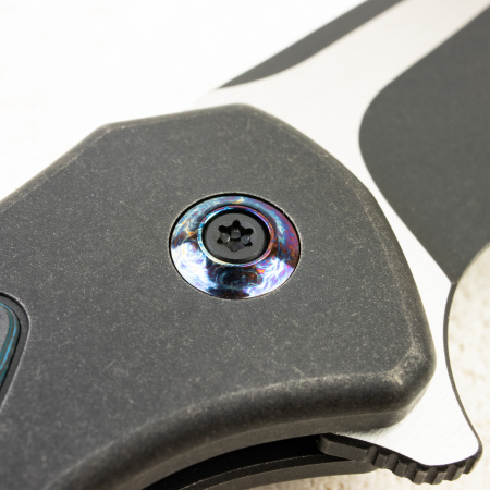 Нож WE Knife Button Lock Kitefin, CPM 20CV, Carbon Fiber / Black Titanium Handle - купить в интернет-магазине Blademan