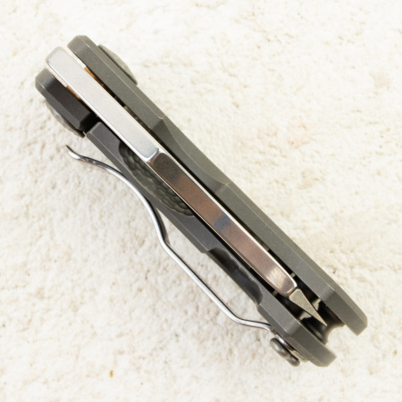 Нож Spyderco McBee, CTS XHP, Titanium, C236TIP Нож Spyderco McBee, CTS XHP, Titanium, C236TIP