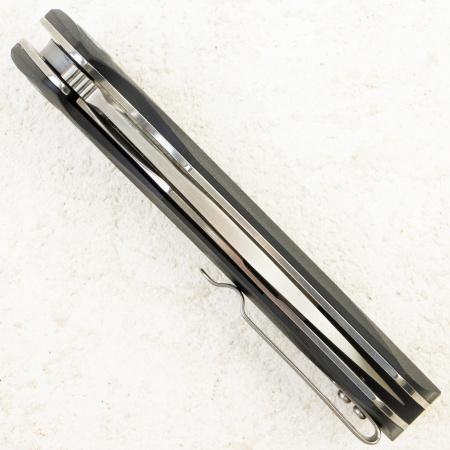 Нож Petrified Fish Pub, D2, Satin, Carbon Fiber/G10  Handle, PF838CS Нож Petrified Fish Pub, D2, Satin, Carbon Fiber/G10  Handle, PF838CS