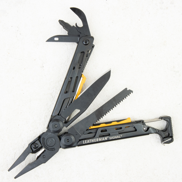 Мультитул Leatherman Signal Black 832586 - купить в интернет-магазине Blademan