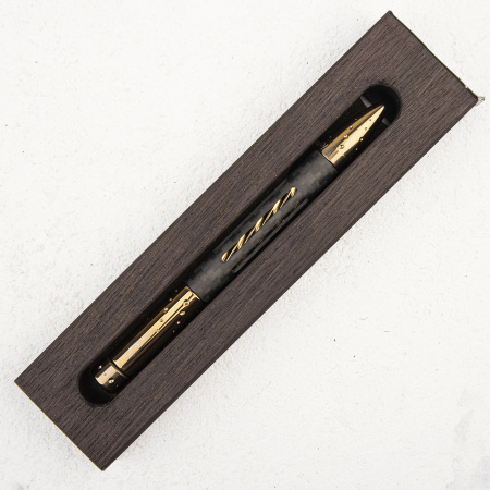 Ручка lion STEEL Nyala, Carbon Fiber, Gold - купить в интернет-магазине Blademan