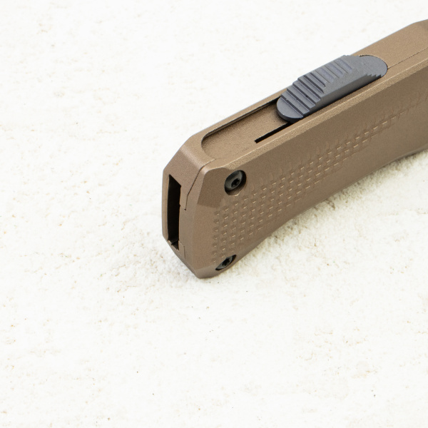 Нож Benchmade Phaeton, S30V, 6061-T6 Aluminum Dark Earth, 4600DLC-1