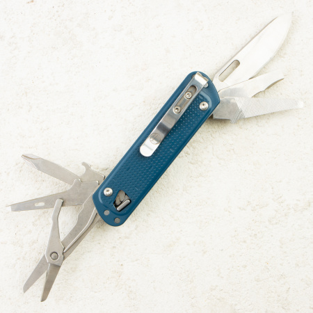 Мультитул Leatherman Free T4, Navy, 832879