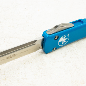 Нож Microtech Ultratech, Satin, M390, Aluminium Blue, 121-4 BL Нож Microtech Ultratech, Satin, M390, Aluminium Blue, 121-4 BL