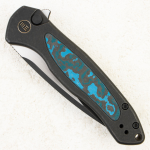 Нож WE Knife Button Lock Kitefin, CPM 20CV, Carbon Fiber / Black Titanium Handle - складной туристические ножи из стали Нож WE Knife Button Lock Kitefin, CPM 20CV, Carbon Fiber / Black Titanium Handle - складной туристические ножи из стали