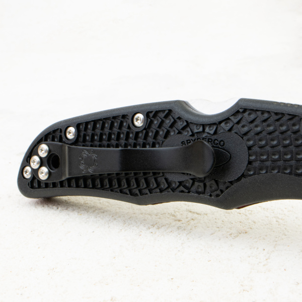 Нож Spyderco Endura 4 Thin Red Line, VG-10, FRN Black, C10FPSBKRD