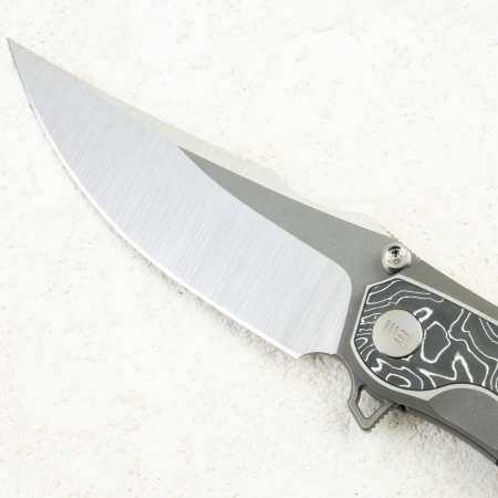Нож WE Knife Quinseris, Satin M390, Titanium Gray with Aluminum Foil Carbon Inlay Handle, WE23093-3 Нож WE Knife Quinseris, Satin M390, Titanium Gray with Aluminum Foil Carbon Inlay Handle, WE23093-3