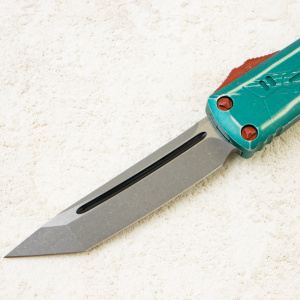 Нож Microtech UTX-85 Bounty Hunter Tanto, Apocalyptic, M390, Aluminum Blue, 233-10 BH, (Signature Series) Нож Microtech UTX-85 Bounty Hunter Tanto, Apocalyptic, M390, Aluminum Blue, 233-10 BH, (Signature Series)